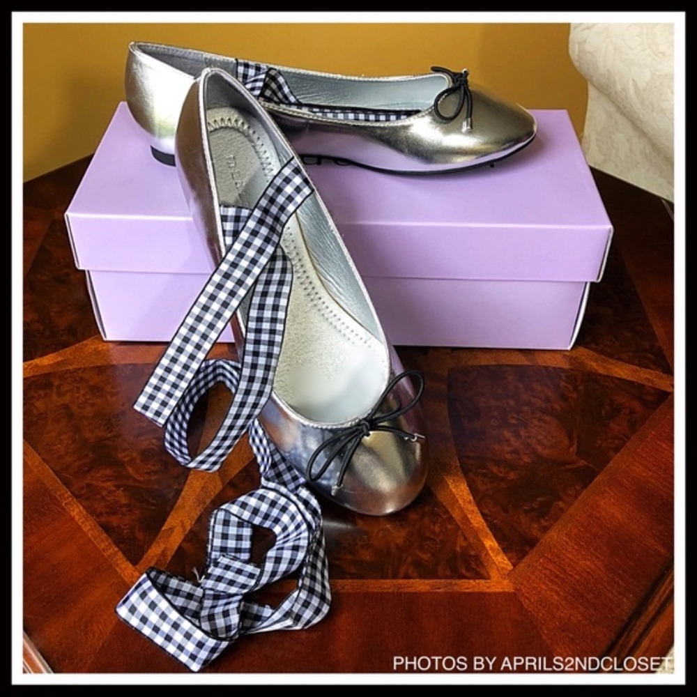 MADDEN GIRL SILVER RIBBON LACE UP BALLET FLATS A3C - Picture 3 of 8